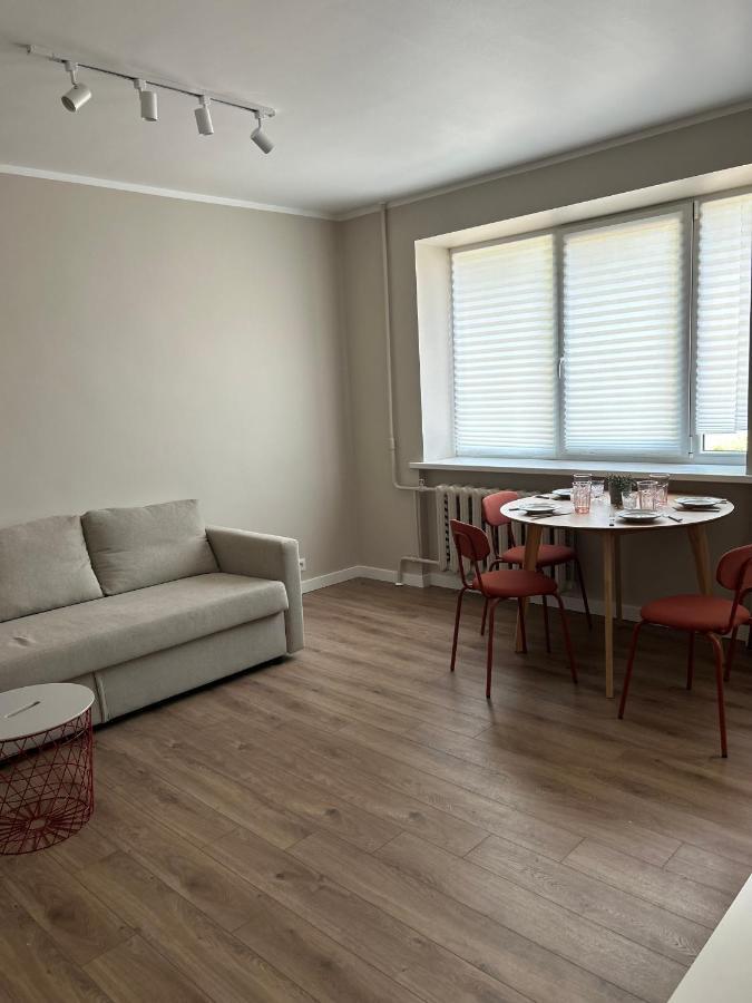 Skandi Appartments In Saldus City Center Eksteriør billede